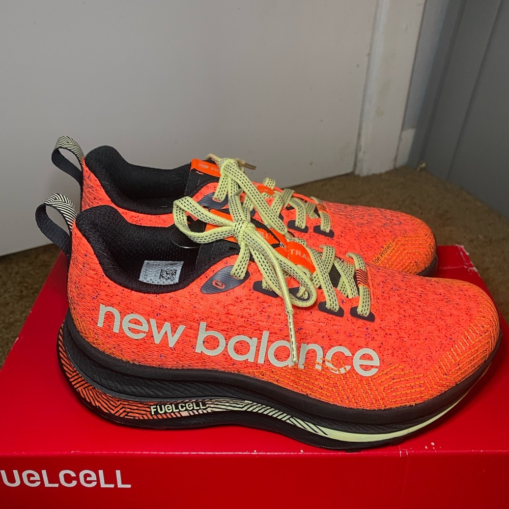 New Balance FuelCell Trail Running Orange Athletic Shoes - Picture 2 of 8
